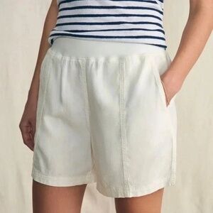 Faherty Arlie linen tencel white shorts stretchy pockets Size Small EUC